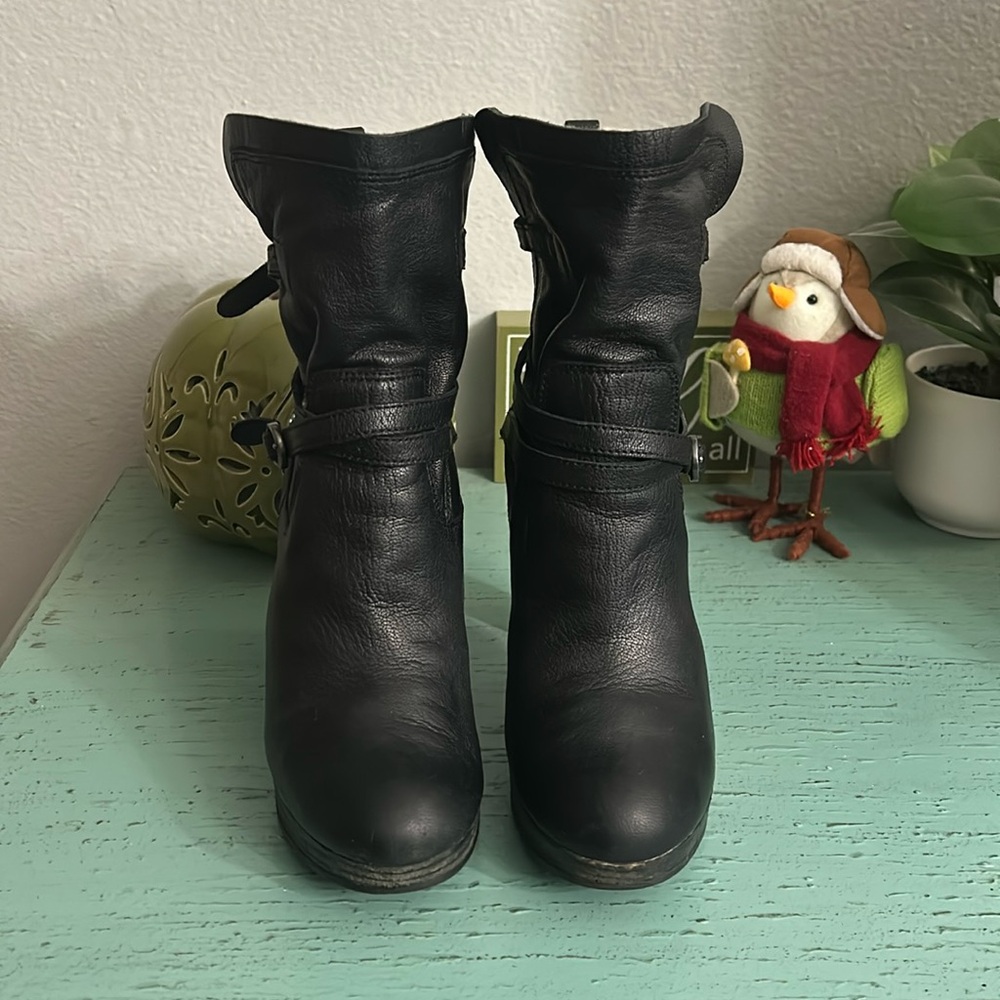Ugg Boots SZ 5